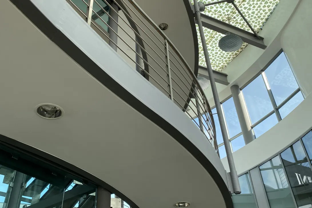 Stabilimento Pellini visto dall'interno